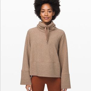 Lululemon Retreat Yourself Pullover